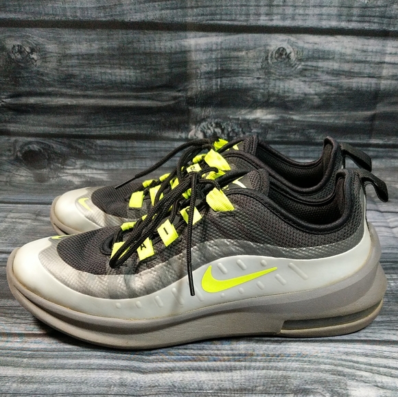 Nike Air Max Axis GS Size 5Y - Picture 3 of 8